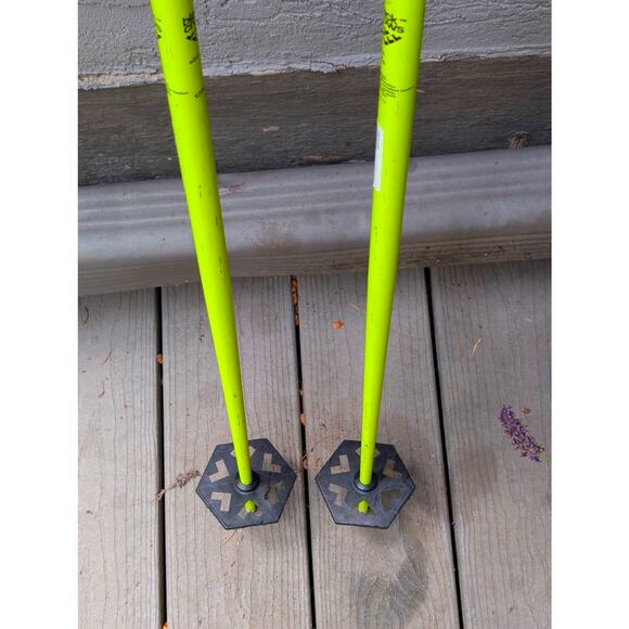 Black Crows Meta Ski Poles | 125 cm 50" | Neon Yellow - Picture 5 of 8